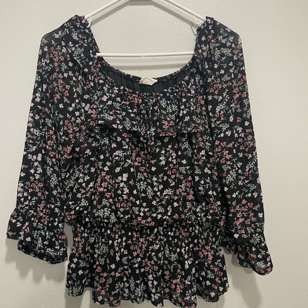 White and Pink Flutter Sleeve Ruffled Blouse